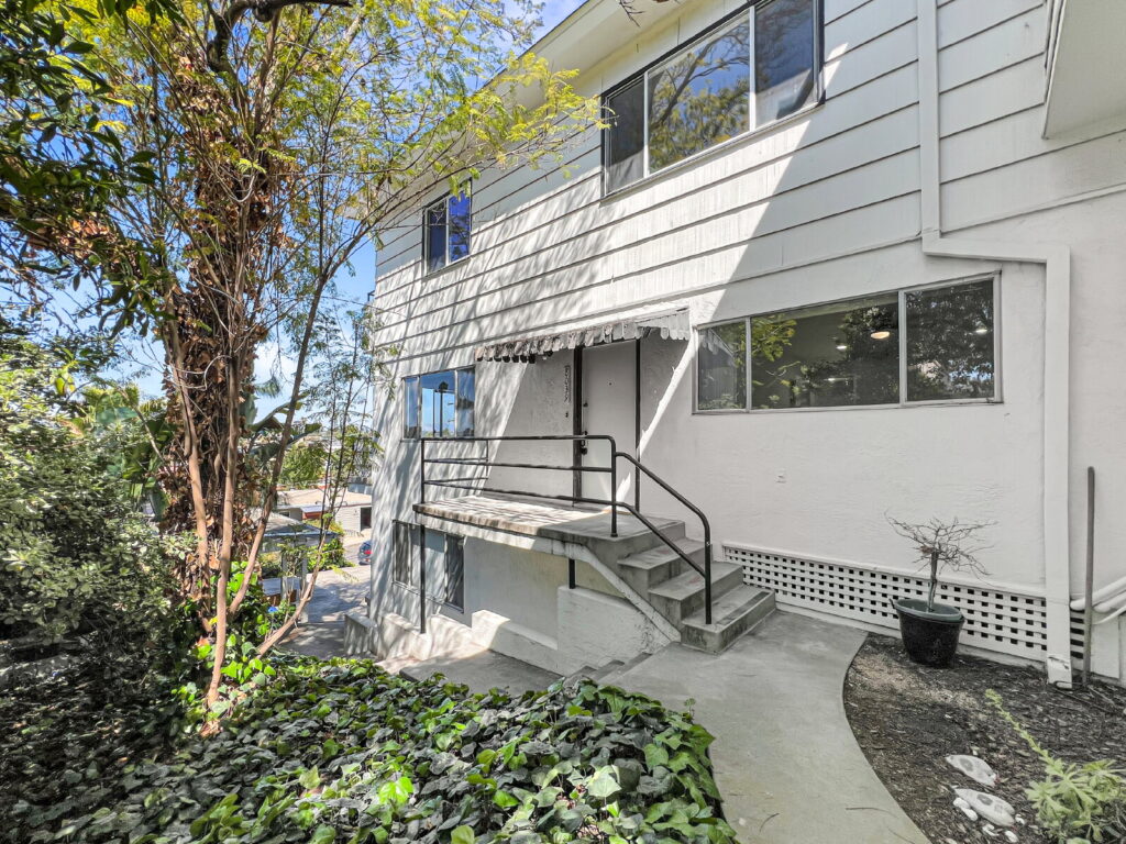 Front View of a Just Leased Apartment in La Mesa San Diego by Palm Tree Properties