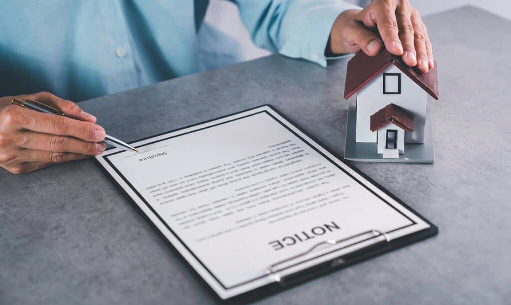 How Landlords Must Give You Notice