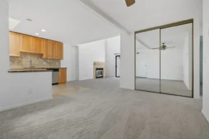 8308 Regents Rd, San Diego
