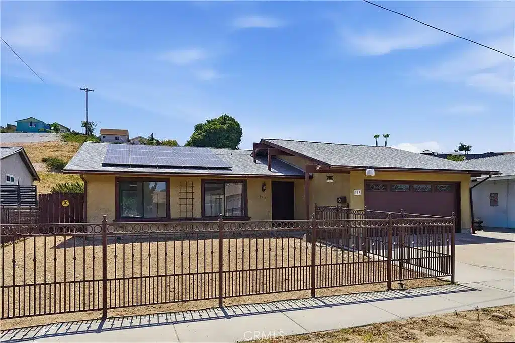 943 Armacost Rd, San Diego